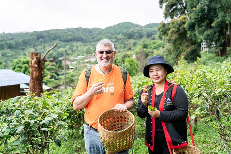 เดวิด โครูนิช ประธานเจ้าหน้าที่บริหาร บริษัท เอฟดับบลิวดี ประกันชีวิต จำกัด (มหาชน)