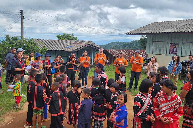 ปลูกชา ปลูกชีวิต พัฒนาชุมชนลาหู่ดอยปู่หมื่น สู่ชุมชนต้นแบบสร้างสังคม เศรษฐกิจ สิ่งแวดล้อมแบบยั่งยืน