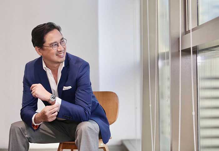 Phichet-Rerkpreecha-Line-Thailand