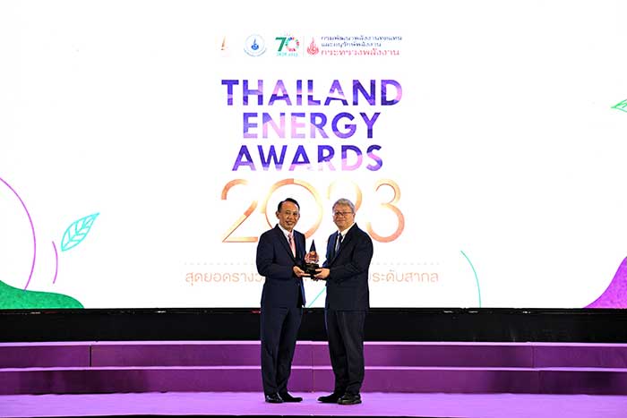 จาง ช่าย ซิง (แจ็คกี้) ประธานบริษัท เดลต้า อีเลคโทรนิคส์ ประเทศไทย