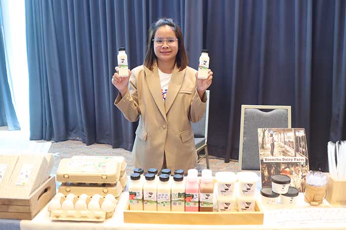 ฟาร์มโคนมบุญชู นมยั่งยืนด้วยโซลาร์เซลล์โฮมสเตย์และวิสาหกิจชุมชน