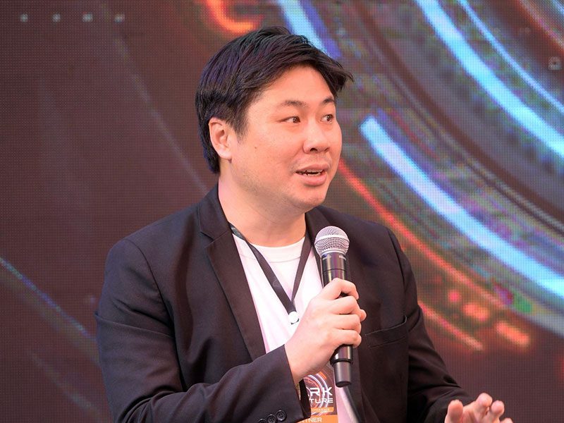 นเรศ เหล่าพรรณราย นายกสมาคมสมาคมสินทรัพย์ดิจิทัลไทย