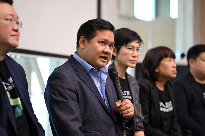 เรืองโรจน์ พูนผล Group Chairman, KBTG