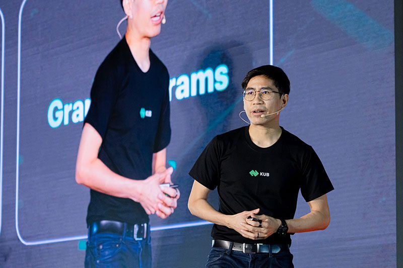 ภาสกร ปานนอก ประธานเจ้าหน้าที่บริหาร บริษัท บิทคับ บล็อคเชน เทคโนโลยี จำกัด