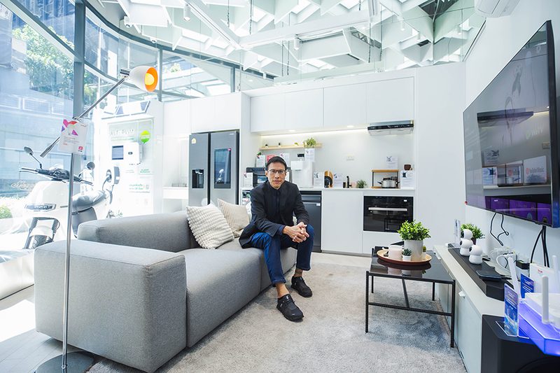 อภิรัตน์-หวานชะเอม