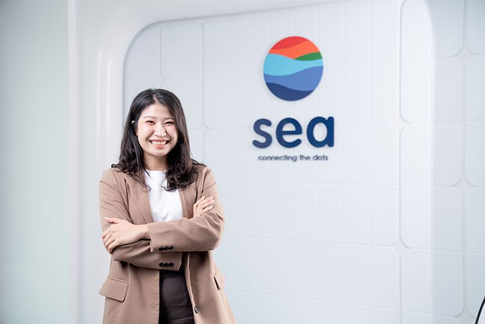 ชุติมณฑน์ ประถมด้วง Corporate Communications Assistant Manager