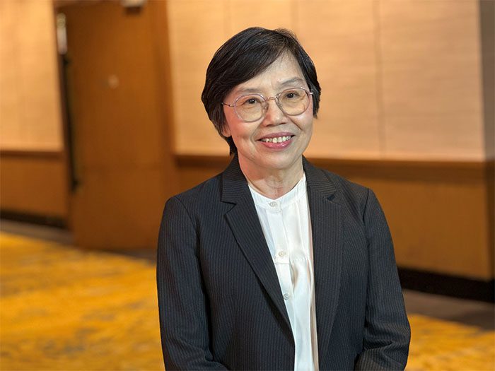 พรกนก วิภูษณวรรณ ผู้อำนวยการ ศูนย์เพื่อการพัฒนาความสามารถในการแข่งขัน สมาคมการจัดการธุรกิจแห่งประเทศไทย (TMA)