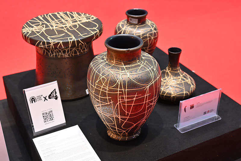 ผลงาน White Collection